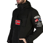 Geographical Norway - Target-zip_man